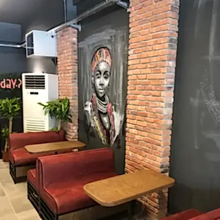 Dekoratif tuğla kaplama ile duvarlarınıza estetik ve sıcaklık katın.